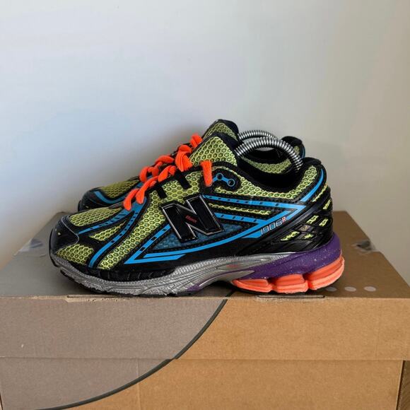 New Balance 1906 R DTLR ‘Starry Nights‘ Kids Sneakers- SZ 3 Y - Picture 3 of 15